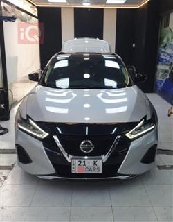 Nissan Maxima